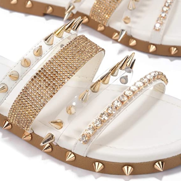 Cape Robin spiked sandals - Picture 4 of 6